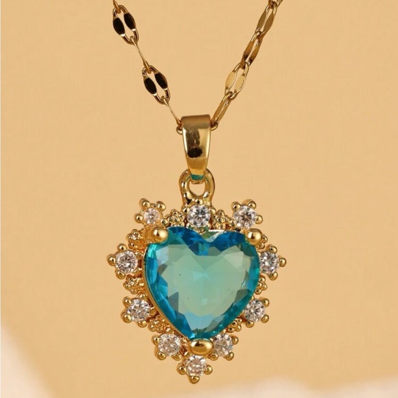 Gold plated stainless steel blue heart necklace - Picture 2 of 4